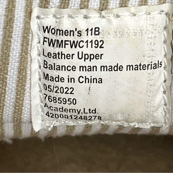 Magellan Outdoors Women’s Boat Shoes Size 11B Brown Leather - Picture 13 of 13